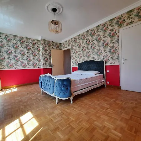 Maison De Caractere / Petit Versailles Normand Дом отдыха Валонь