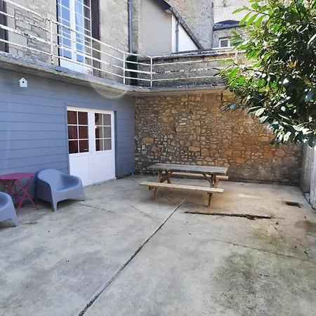 Maison De Caractere / Petit Versailles Normand