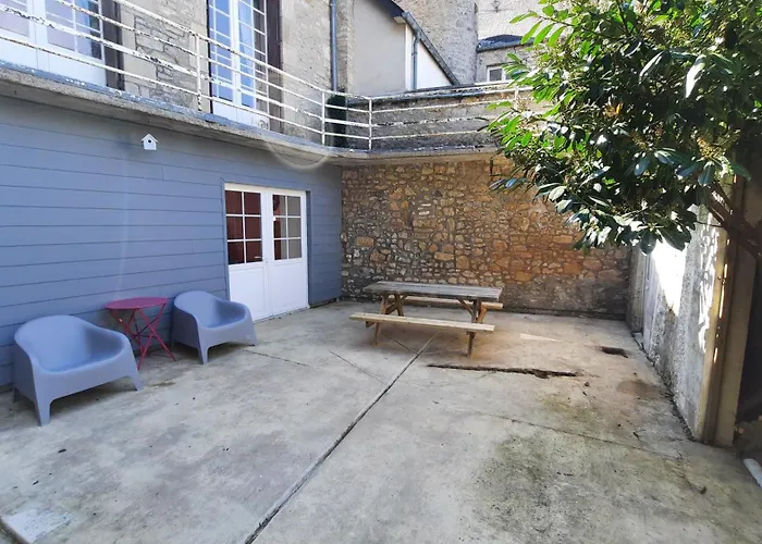 Maison De Caractere / Petit Versailles Normand